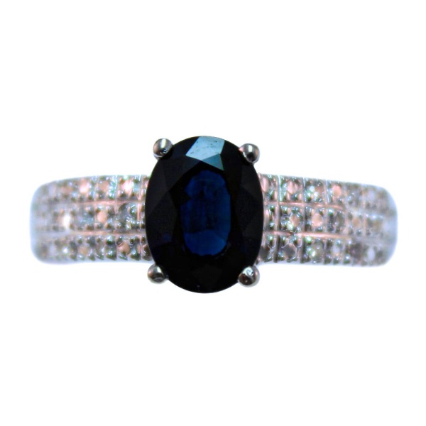 Кольцо из красного золота с сапфиром и бриллиантами